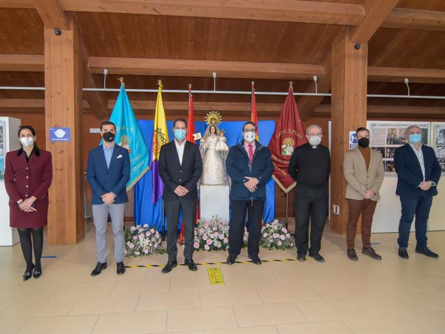 Exposición de la Hermandad Nuestra Señora Virgen del Rosario Coronada 