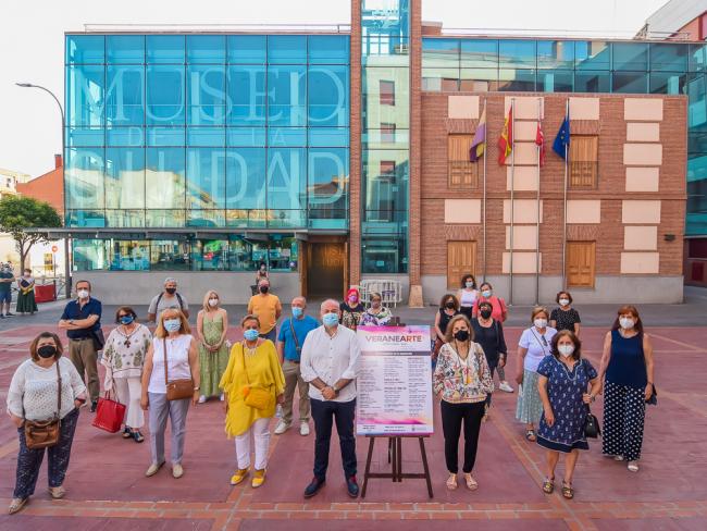 “Veranearte. Muestra de artistas locales”