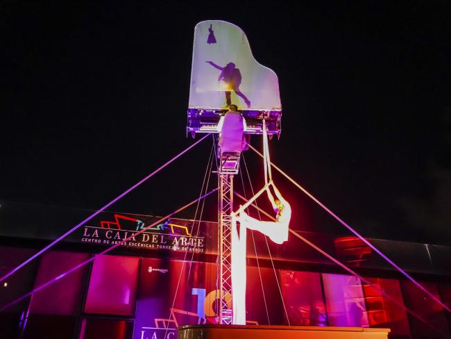 Brillante celebración del décimo aniversario de La Caja del Arte-Centro de Artes Escénicas de Torrejón de Ardoz con diferentes actividades que hicieron las delicias del numeroso público asistente 