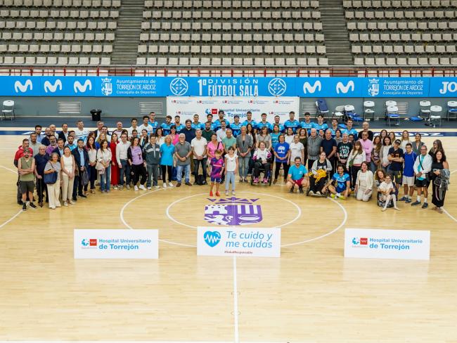 Movistar Inter FS y el Hospital Universitario de Torrejón organizan un partido de fútbol sala entre sus pacientes con motivo del 13º aniversario del centro sanitario torrejonero 