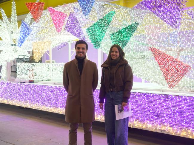 El alcalde, Alejandro Navarro Prieto, y la concejala de Igualdad y Festejos, María Eugenia Gil Blázquez, ha presentado esta mañana la Gran Cabalgata de Reyes Aérea