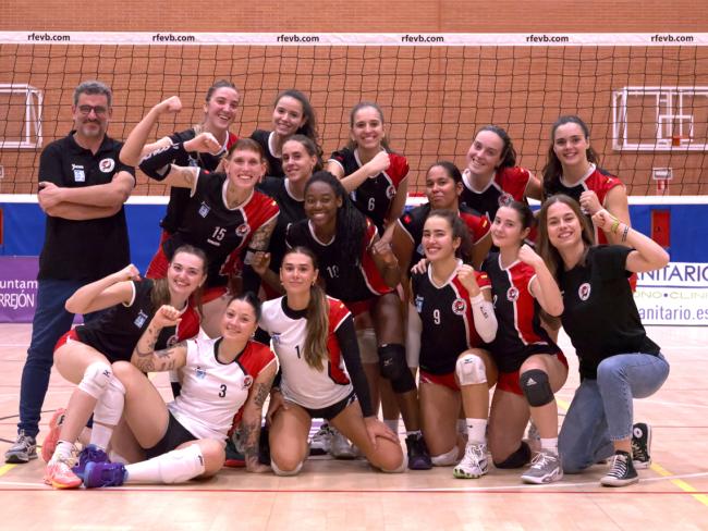 El equipo femenino de Superliga 2 del Club Voleibol Torrejón se enfrenta esta semana al Extremadura Arroyo