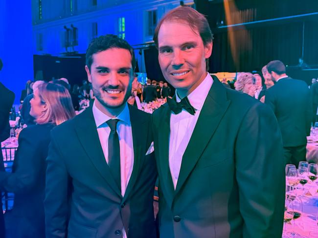Alejandro Navarro junto a Rafael Nadal, premio “Icono del Deporte”