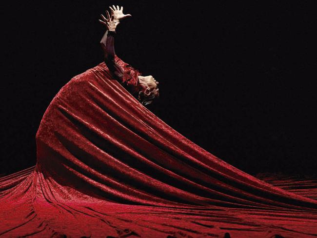 “El Renacer”, con la bailaora, Sara Calero