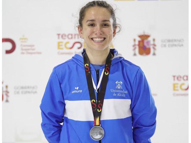 La torrejonera, Lucía Pérez, subcampeona de España universitaria de halterofilia en 63 kilos